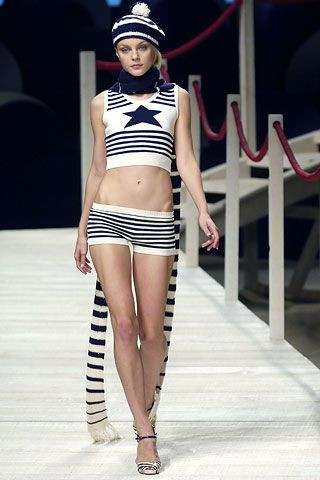 Kenzo fashion show for Spring/Summer 2006