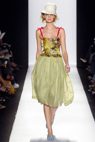 Luca Luca fashion show for Spring/Summer 2006