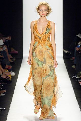 Luca Luca fashion show for Spring/Summer 2006