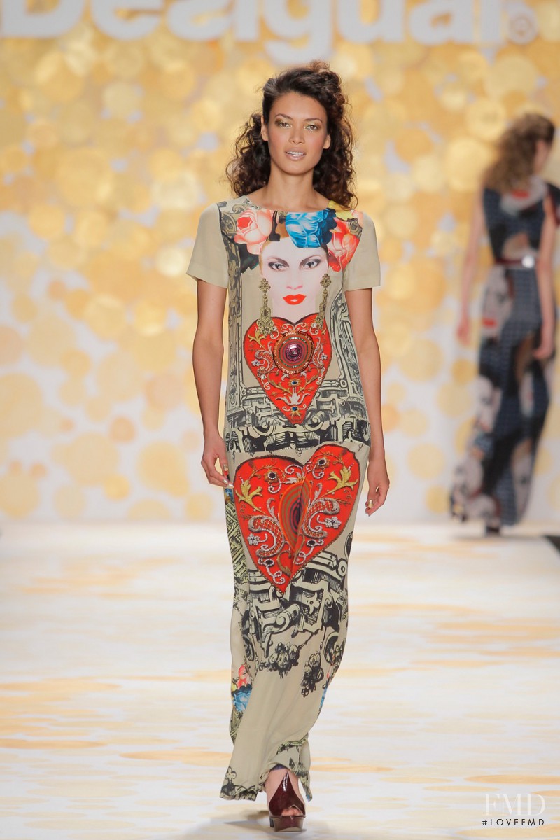 Angela Ruiz featured in  the Desigual fashion show for Autumn/Winter 2014