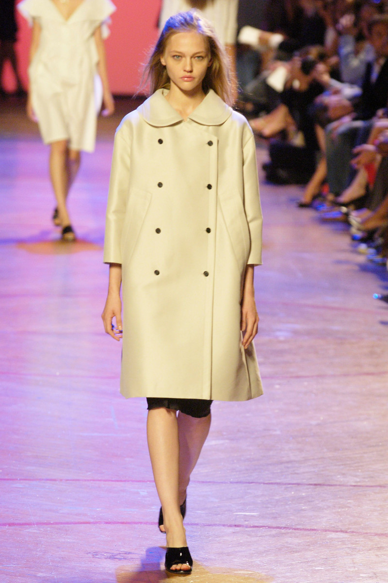 Marc Jacobs fashion show for Spring/Summer 2006