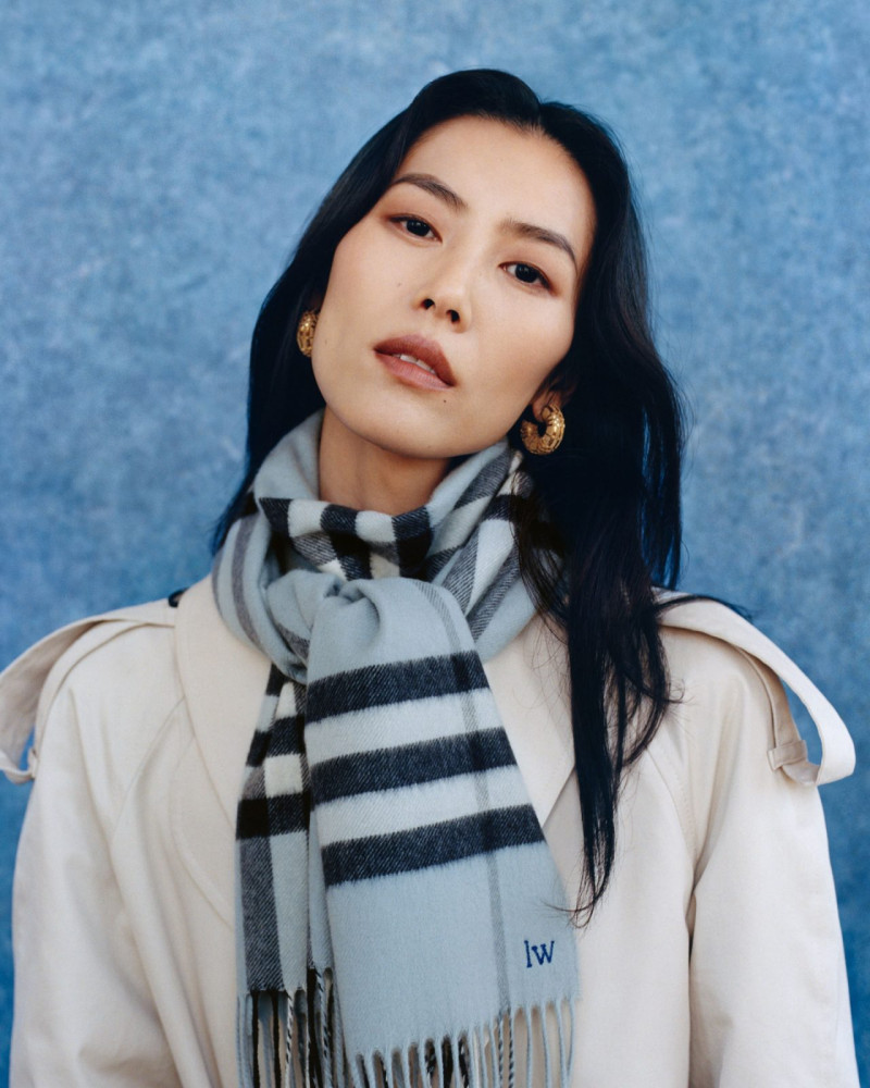 Liu Wen featured in  the Burberry Check Scarf Portrait Series advertisement for Autumn/Winter 2025