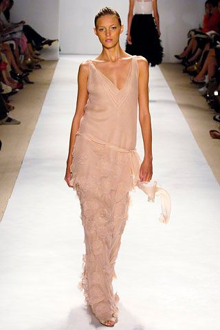 Monique Lhuillier fashion show for Spring/Summer 2006