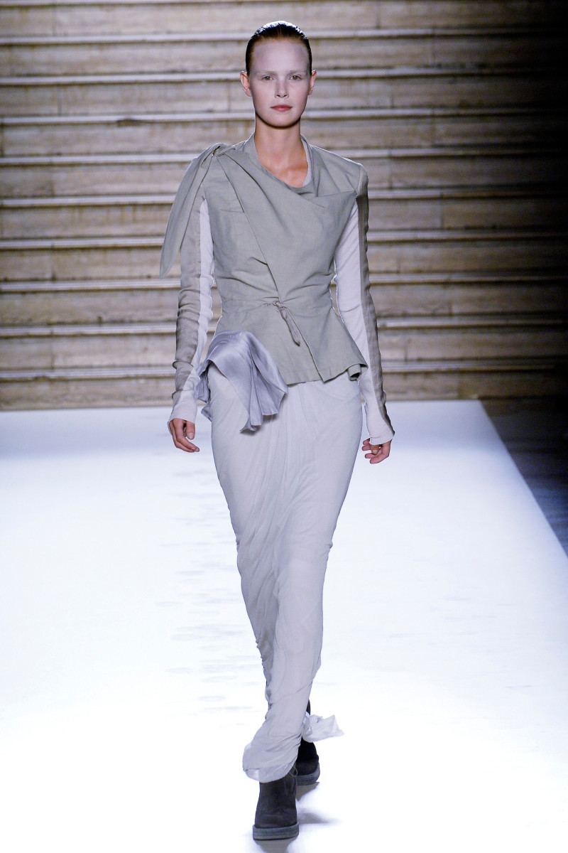 Rick Owens fashion show for Spring/Summer 2006