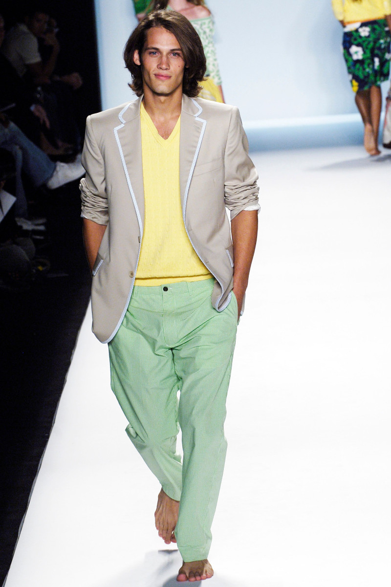 Tommy Hilfiger fashion show for Spring/Summer 2006