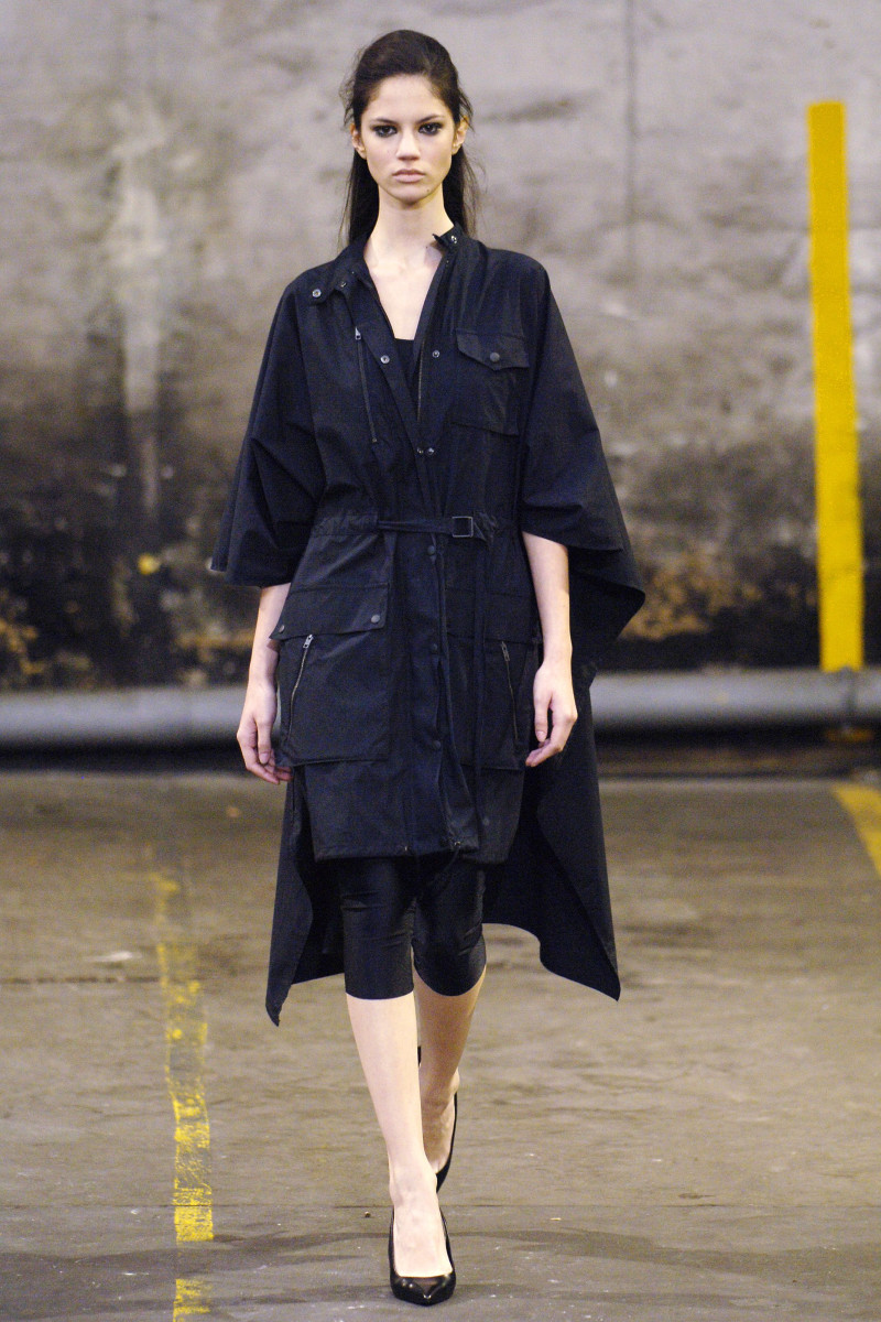 Veronique Branquinho fashion show for Spring/Summer 2006