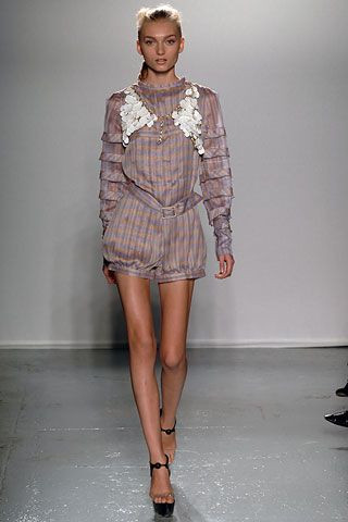 Veronique Leroy fashion show for Spring/Summer 2006