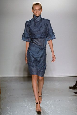 Veronique Leroy fashion show for Spring/Summer 2006