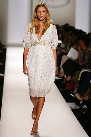 Y & Kei fashion show for Spring/Summer 2006
