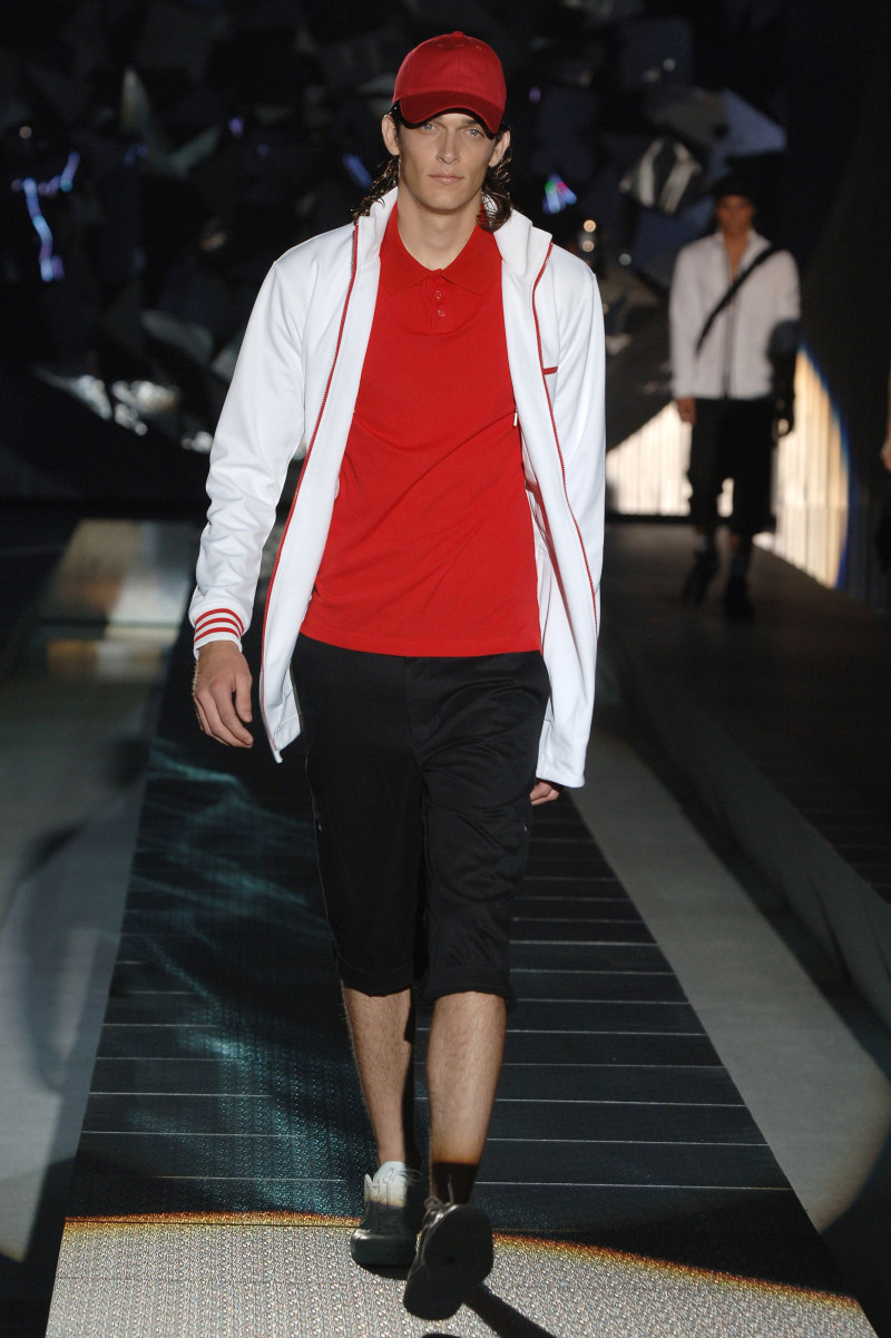 Y-3 fashion show for Spring/Summer 2006