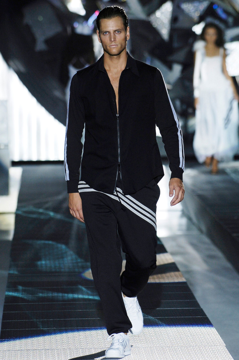 Y-3 fashion show for Spring/Summer 2006