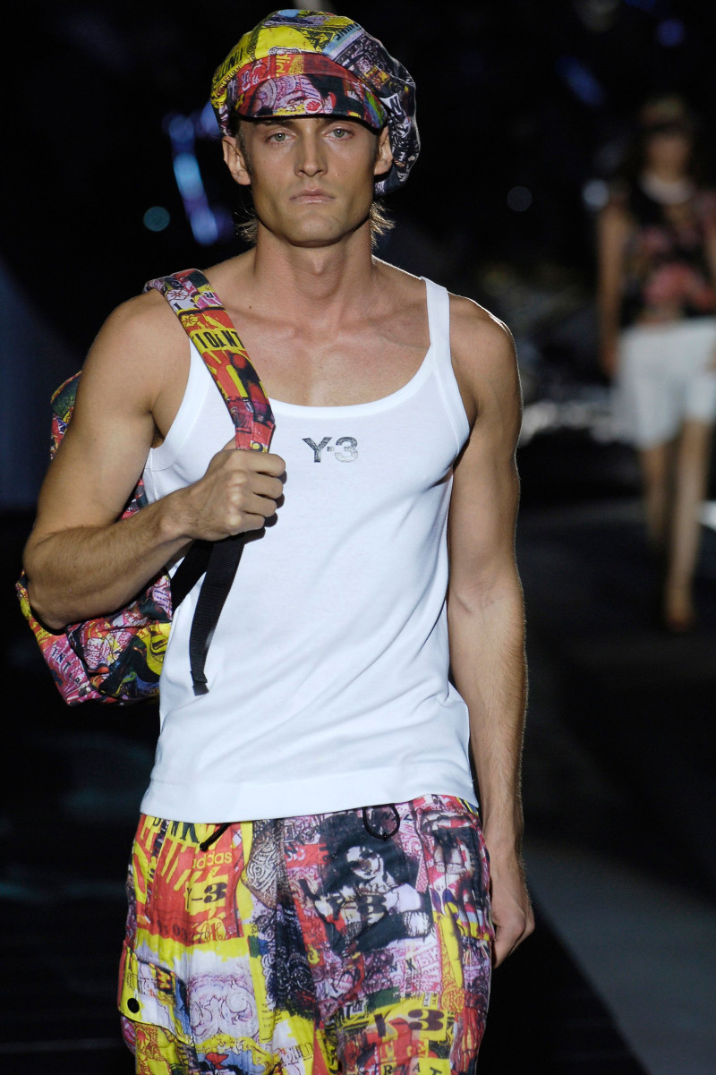 Y-3 fashion show for Spring/Summer 2006