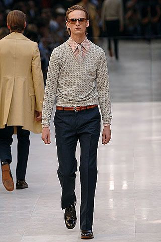 Burberry fashion show for Spring/Summer 2006