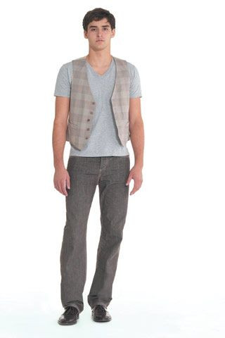 DKNY fashion show for Spring/Summer 2006