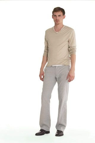 DKNY fashion show for Spring/Summer 2006