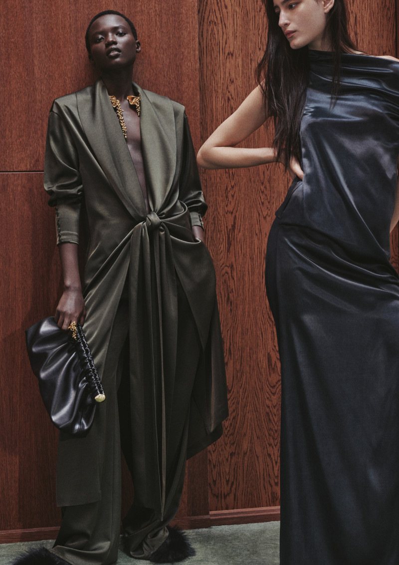 H&M advertisement for Holiday 2025