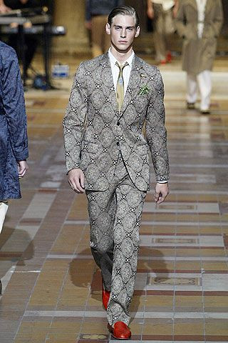 Dries van Noten fashion show for Spring/Summer 2006