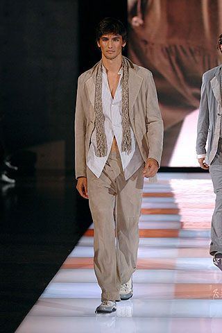 Emporio Armani fashion show for Spring/Summer 2006