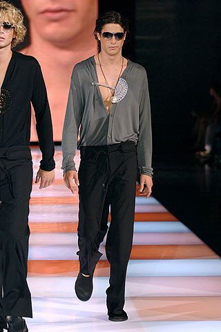 Emporio Armani fashion show for Spring/Summer 2006