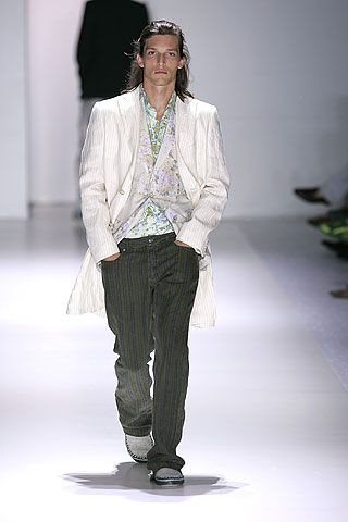Etro fashion show for Spring/Summer 2006