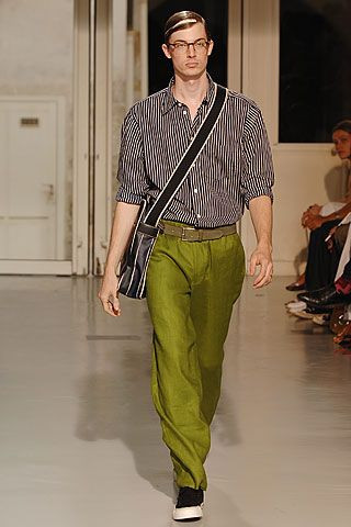 Issey Miyake fashion show for Spring/Summer 2006