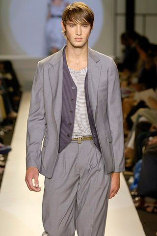 Kenneth Cole fashion show for Spring/Summer 2006