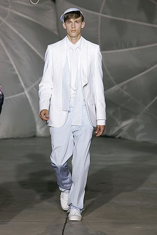 Alexander McQueen fashion show for Spring/Summer 2006