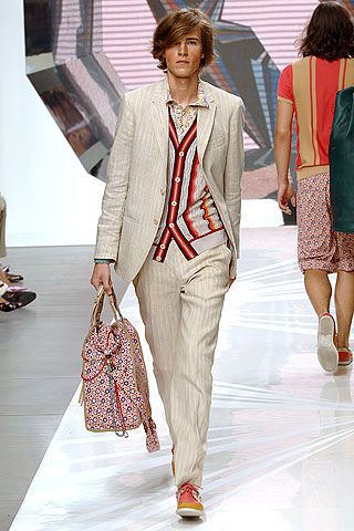 Missoni fashion show for Spring/Summer 2006
