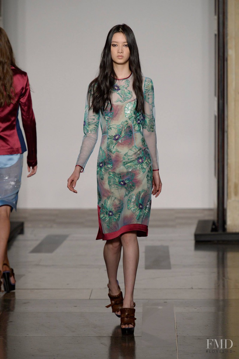 Cici Xiang Yejing featured in  the Jonathan Saunders fashion show for Spring/Summer 2014