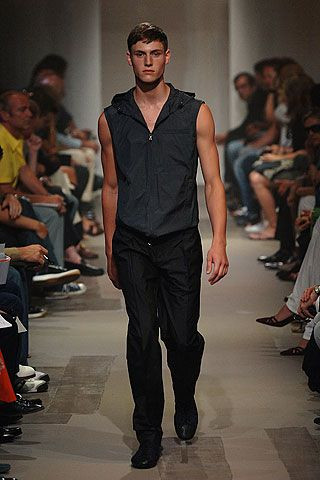 Prada fashion show for Spring/Summer 2006