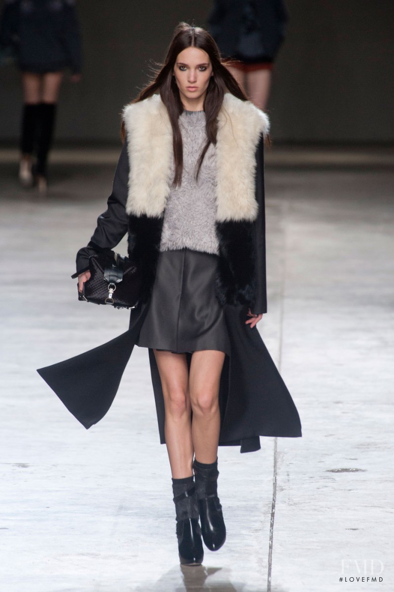 Topshop Unique fashion show for Autumn/Winter 2014