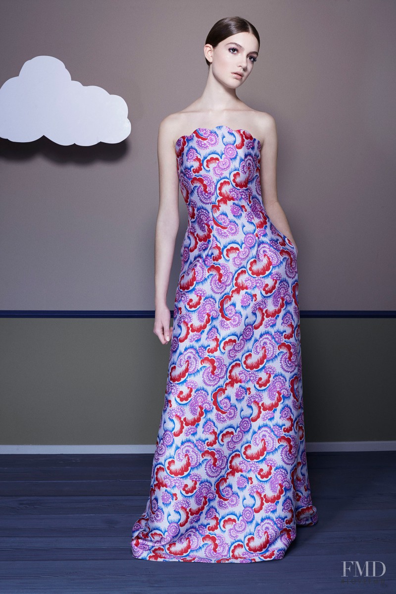 Scarlett Gray featured in  the Osman by Osman Yousefzada lookbook for Resort 2015