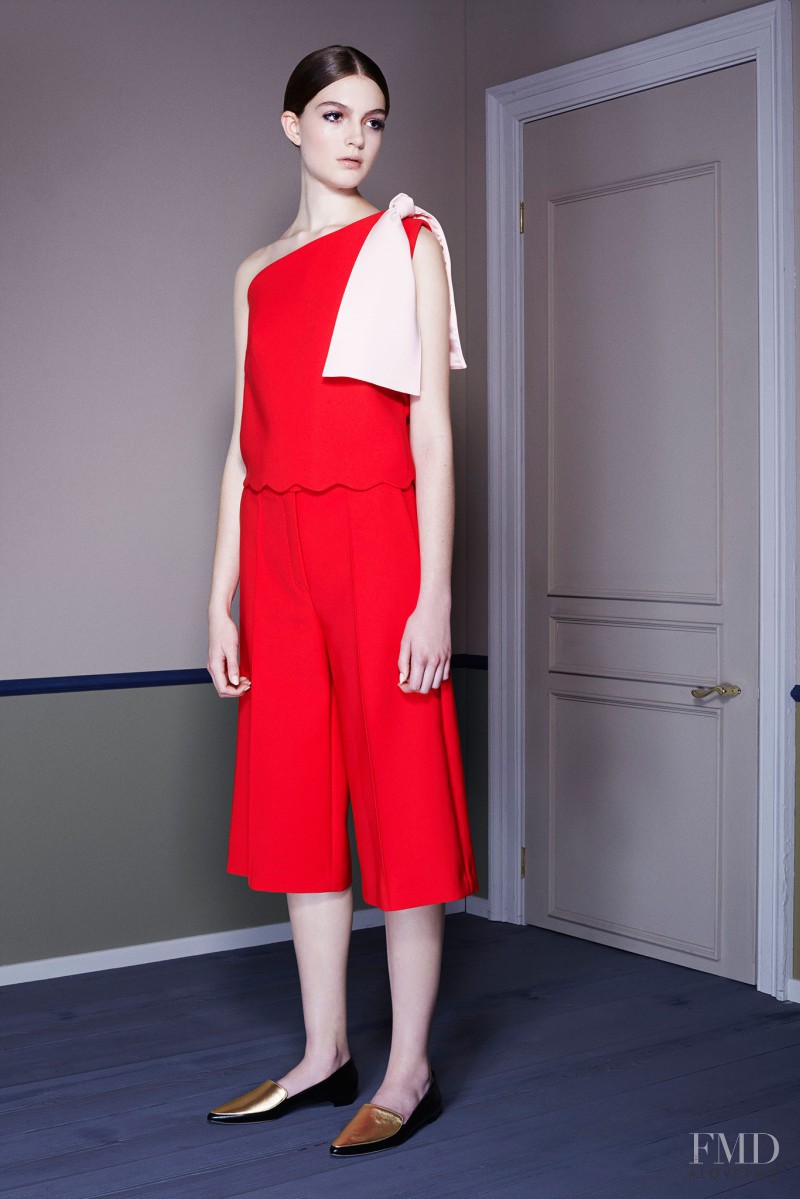 Scarlett Gray featured in  the Osman by Osman Yousefzada lookbook for Resort 2015