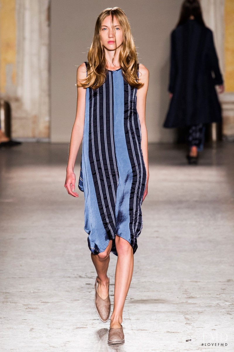 Veronika Munk featured in  the Uma Wang fashion show for Spring/Summer 2015