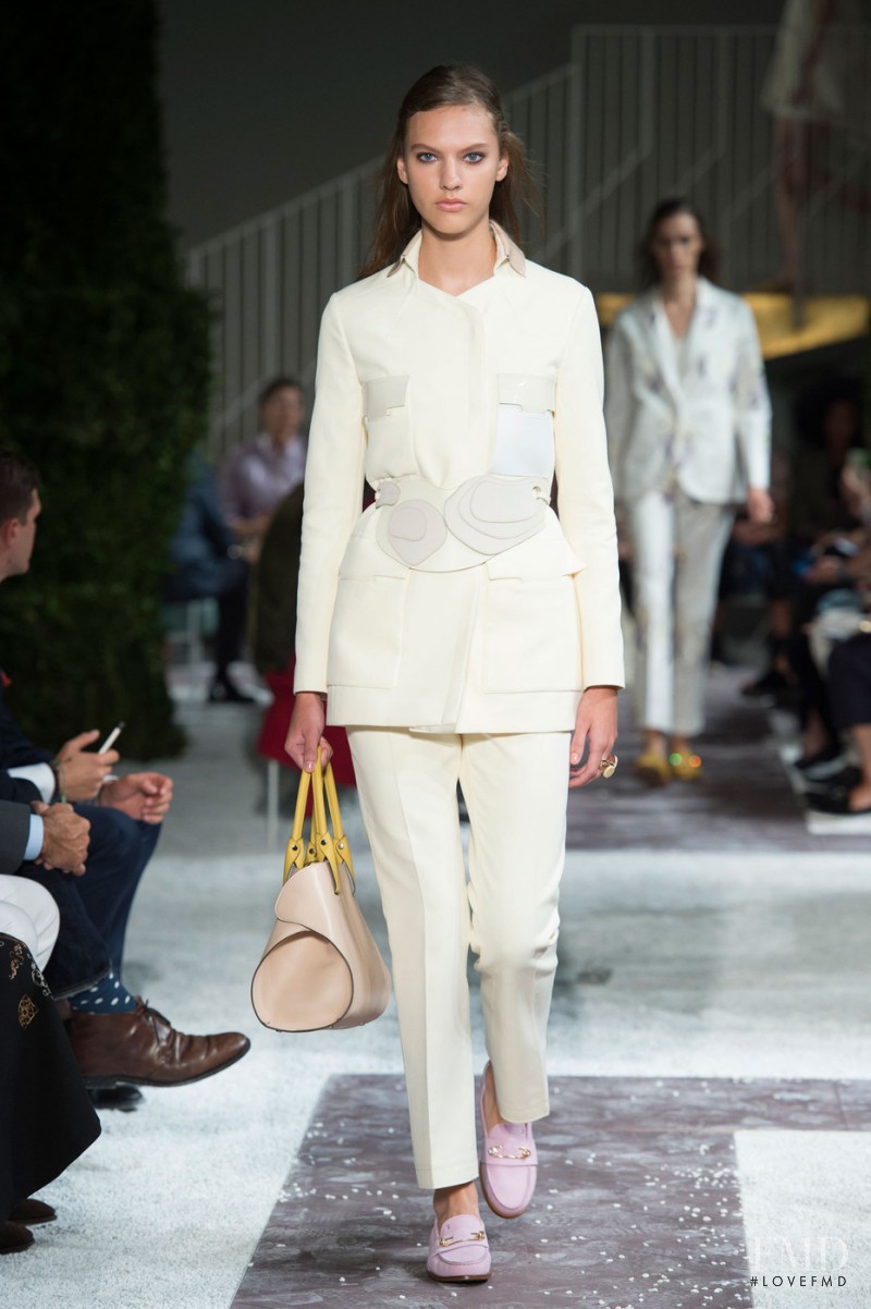 Maggie Jablonski featured in  the Tod\'s fashion show for Spring/Summer 2015