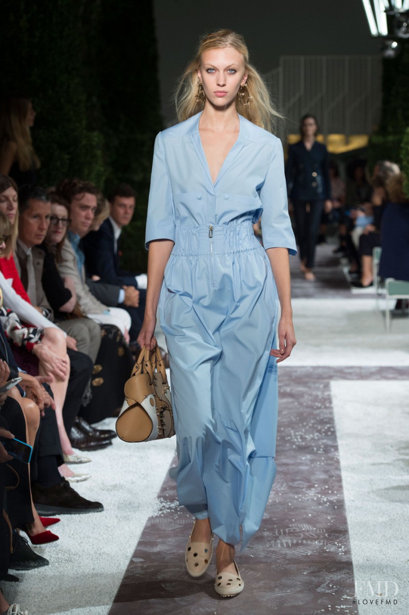 Juliana Schurig featured in  the Tod\'s fashion show for Spring/Summer 2015