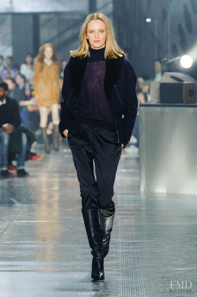 Daria Strokous featured in  the H&M fashion show for Autumn/Winter 2014