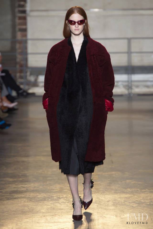 Magdalena Jasek featured in  the Rochas fashion show for Autumn/Winter 2014