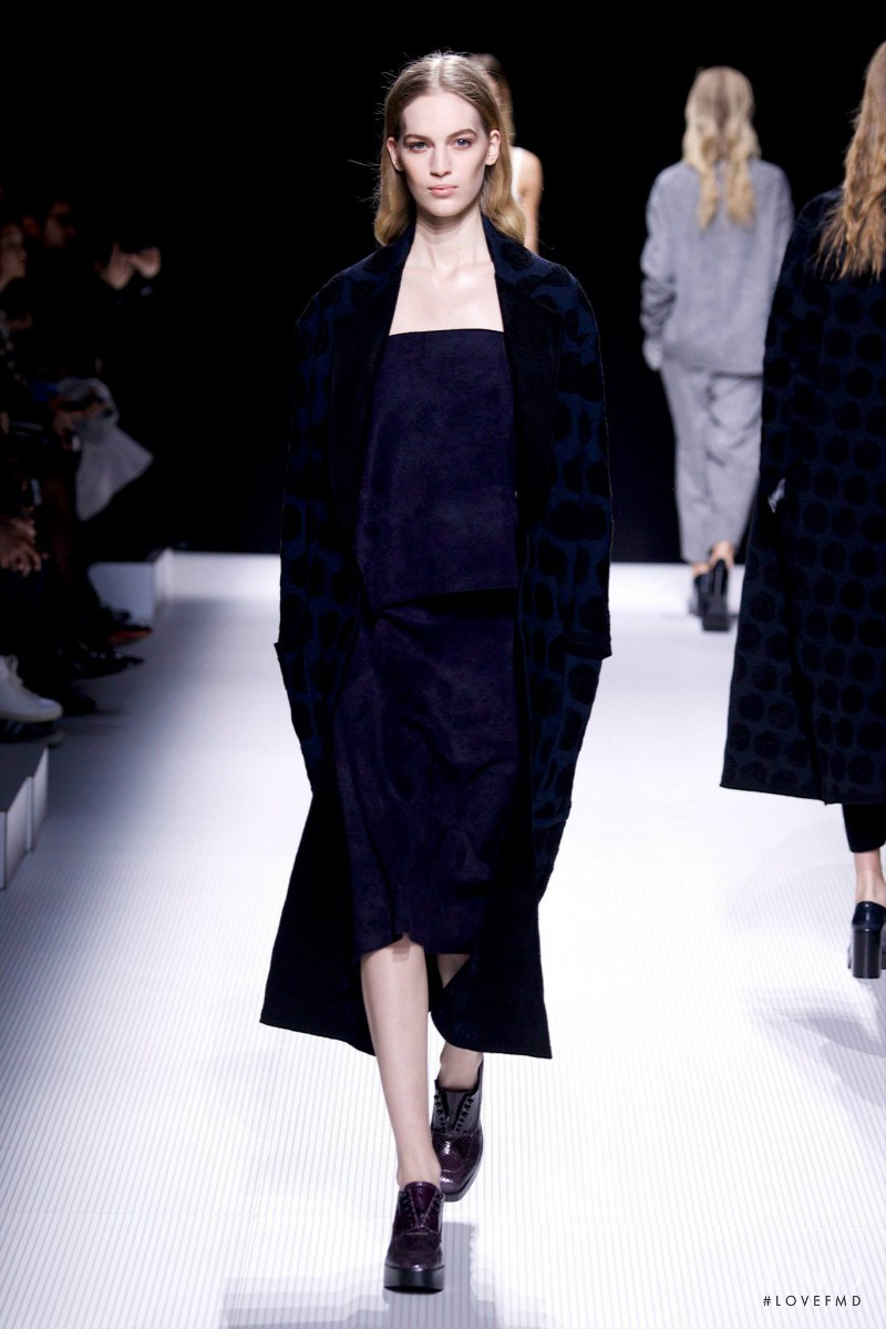 Elisabeth Erm featured in  the Sonia Rykiel fashion show for Autumn/Winter 2014