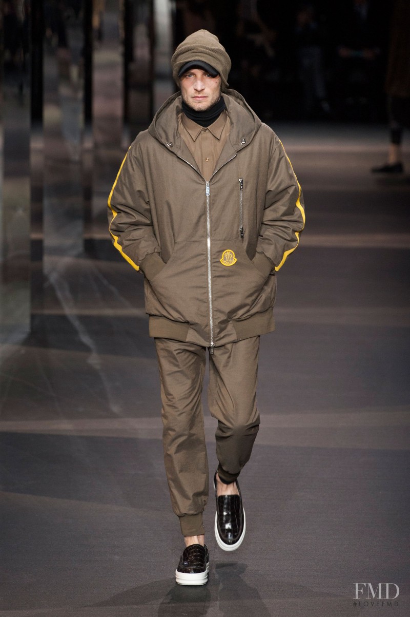 Moncler Gamme Rouge fashion show for Autumn/Winter 2014