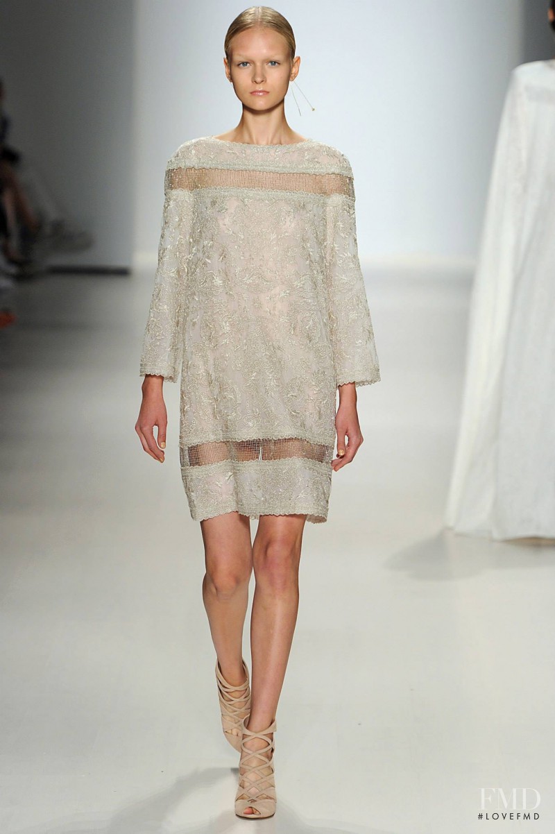 Anni Jürgenson featured in  the Tadashi Shoji fashion show for Spring/Summer 2015
