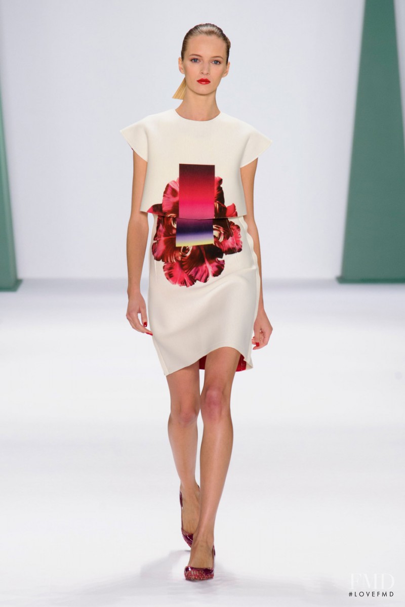 Daria Strokous featured in  the Carolina Herrera fashion show for Spring/Summer 2015