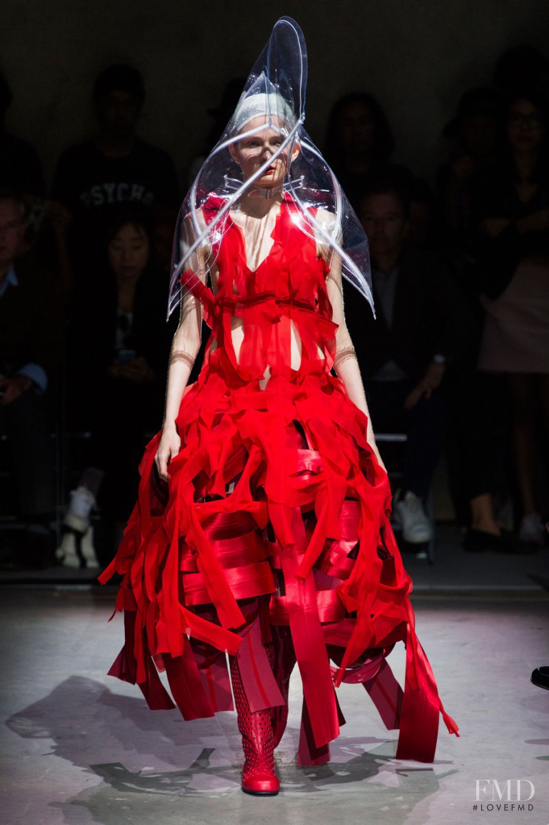 Comme Des Garcons fashion show for Spring/Summer 2015