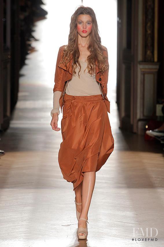 Vivienne Rohner featured in  the Vivienne Westwood Gold Label fashion show for Spring/Summer 2015