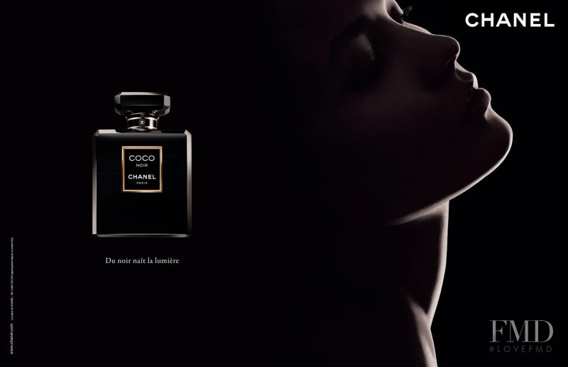 Karlie Kloss featured in  the Chanel Parfums Coco Noir advertisement for Autumn/Winter 2014