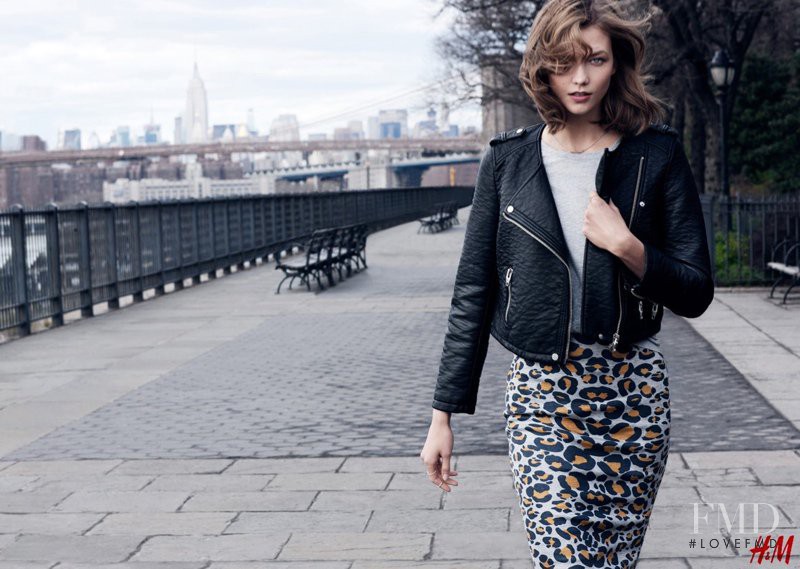 Karlie Kloss featured in  the H&M advertisement for Autumn/Winter 2014