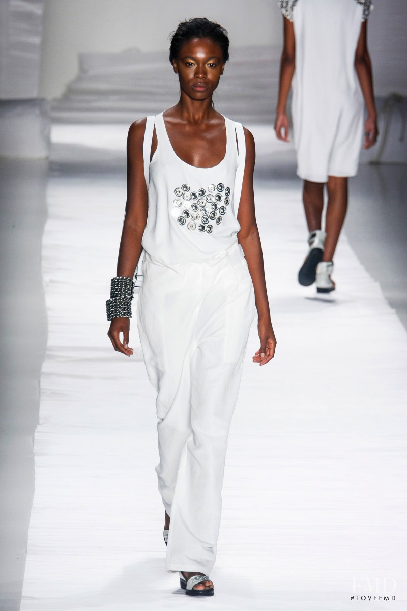 UMA fashion show for Spring/Summer 2015