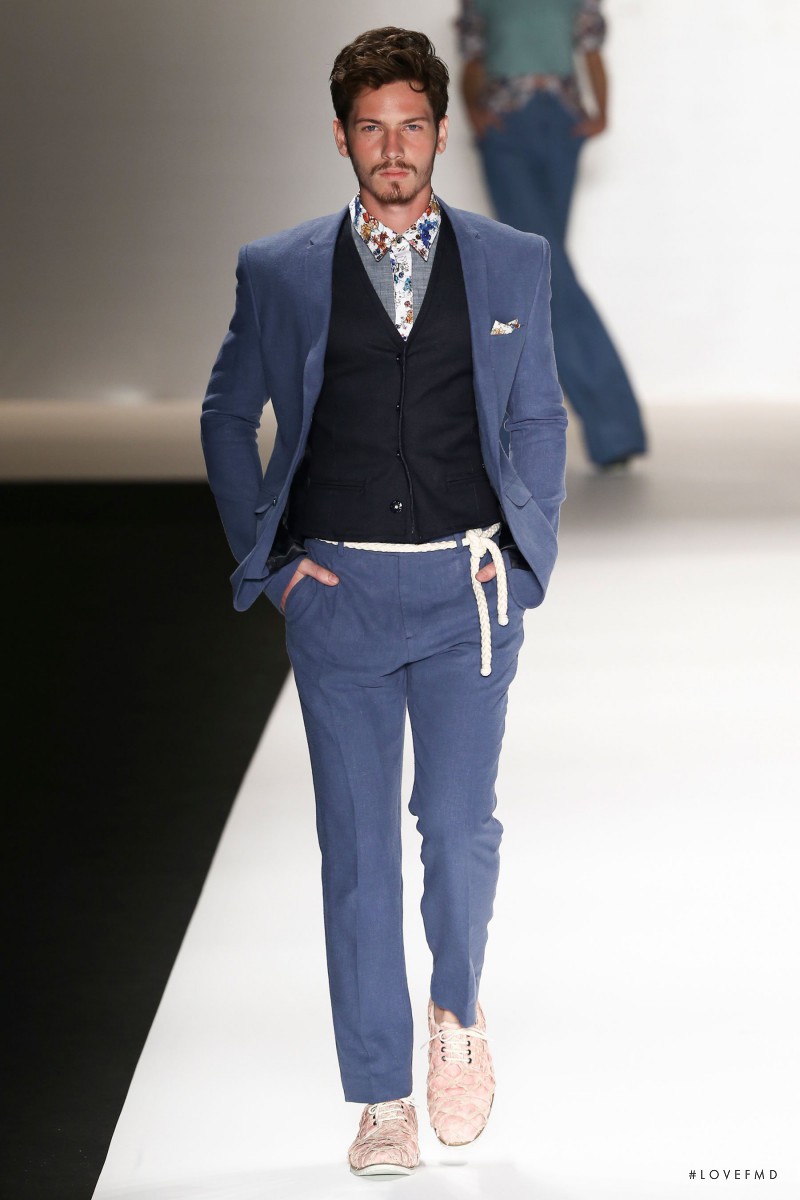 TNG fashion show for Spring/Summer 2015