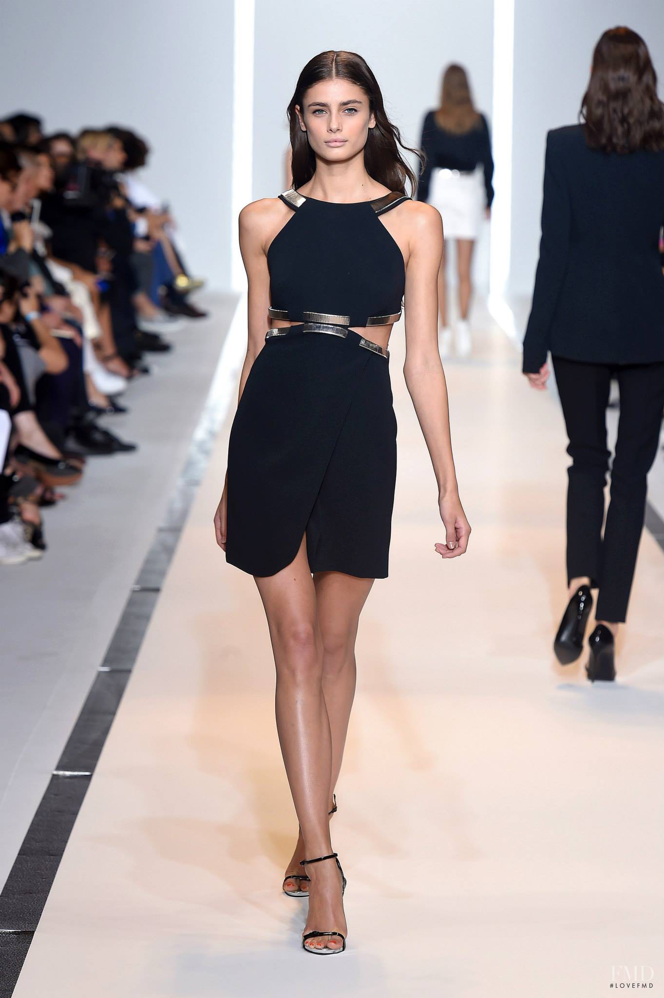Photo feat. Taylor Hill - Mugler - Spring/Summer 2015 Ready-to-Wear ...