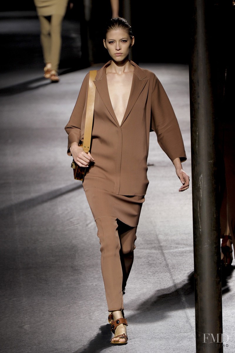 Yulia Kharlapanova featured in  the Lanvin fashion show for Spring/Summer 2011